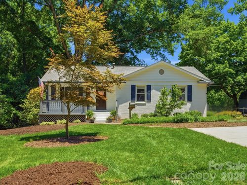 6819 Woodstock Dr, Charlotte, NC, 28210-6028 | Card Image
