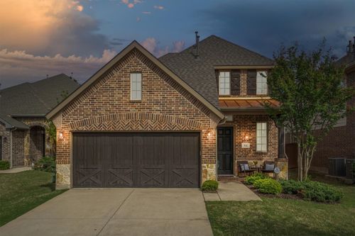 910 Kirby Drive, Argyle, TX, 76226 | Card Image