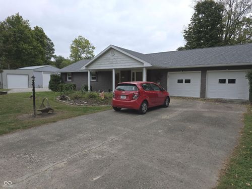 1334 S Onyx Ct, New Castle, IN, 47362-8902 | Card Image