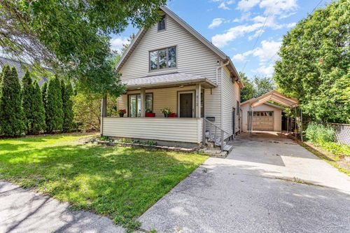 812 E Grove St, Midland, MI, 48640-5227 | Card Image