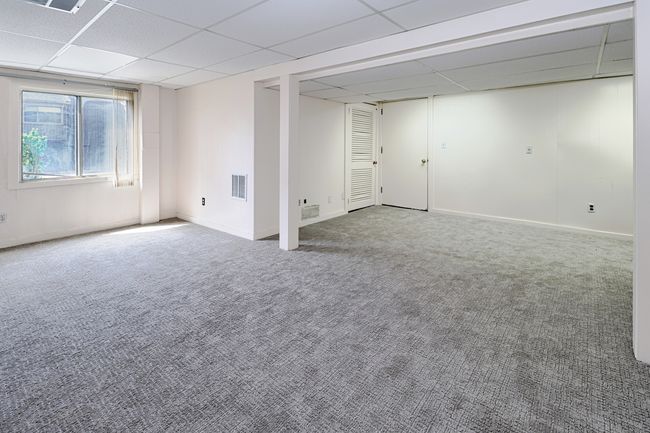 A - 607 Cherokee Ln, Condo with 1 bedrooms, 2 bathrooms and null parking in Stratford CT | Image 25