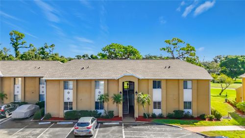 302-1935 Toucan Way, SARASOTA, FL, 34232-5290 | Card Image