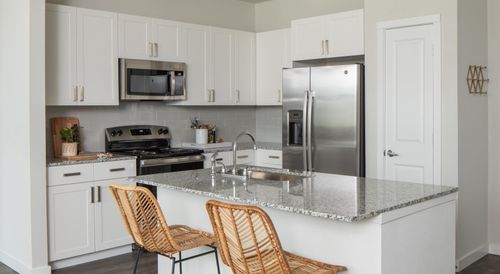 apt-3101-12111 Main St, Houston, TX, 77035-6214 | Card Image