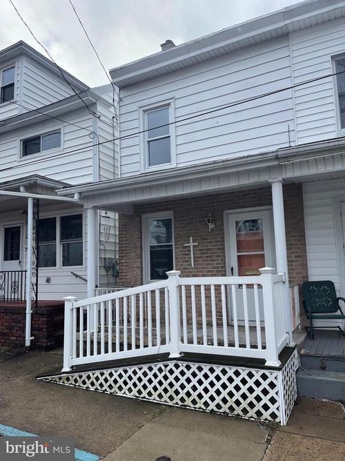 921 Scott St, Kulpmont, PA, 17834-1711 | Card Image