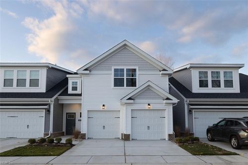 4611 Longleaf Pl, Chesapeake, VA, 23321-2069 | Card Image