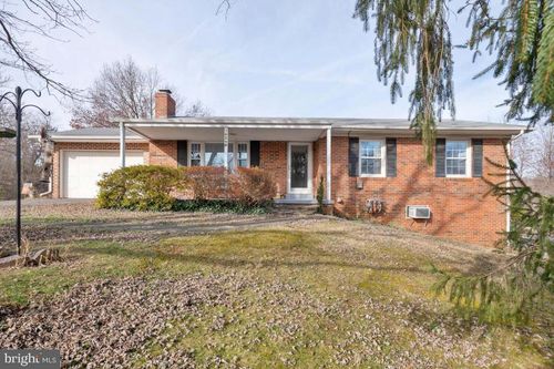 16240 Lee Hwy, Gainesville, VA, 20155-1907 | Card Image