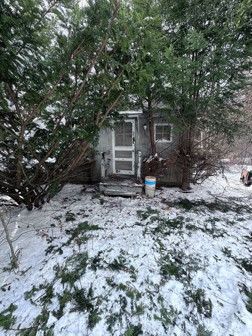 404 Sylvester Rd, Northampton, MA, 01062-9706 | Card Image