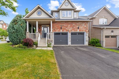 25 Truedell Cir, Waterdown, ON, L8B0R7 | Card Image