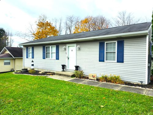 11577 3rd St, Conneaut Lake, PA, 16316-3921 | Card Image