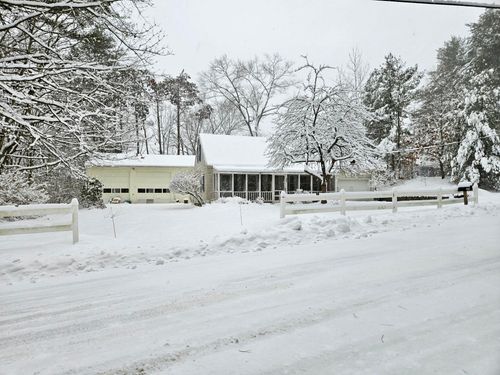 30 Old Stage Rd, Dover, NH, 03820-4316 | Card Image