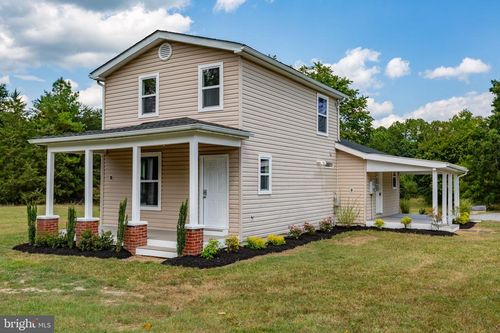9113 Thornton Rolling Rd, FREDERICKSBURG, VA, 22408-1709 | Card Image