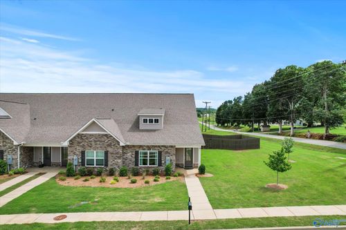 3201 Se Mcclellan Way, Decatur, AL, 35603 | Card Image