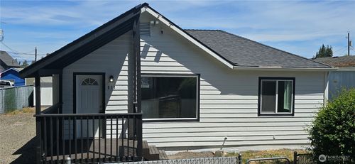 511 E 4th St, Port Angeles, WA, 98362-3405 | Card Image
