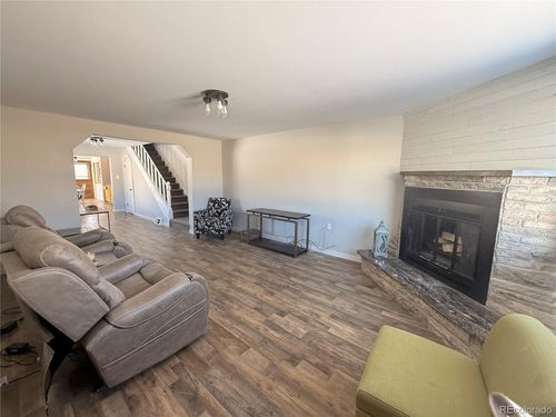 305 Chestnut St, Leadville, CO, 80461-3639 | Card Image