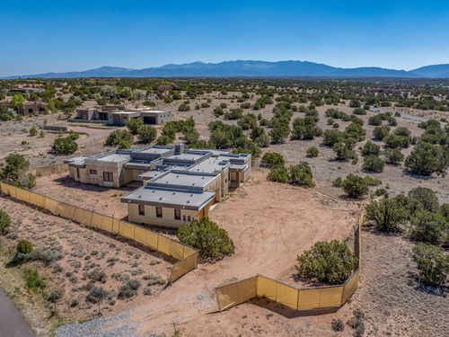 26 Sierra Rosa Loop, Santa Fe, NM, 87506 | Card Image
