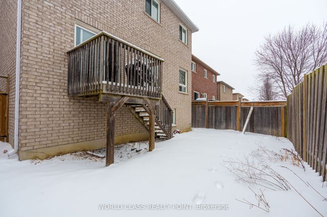 19 Partner Dr, House other with 4 bedrooms, 3 bathrooms and 2 parking in Courtice ON | Image 26