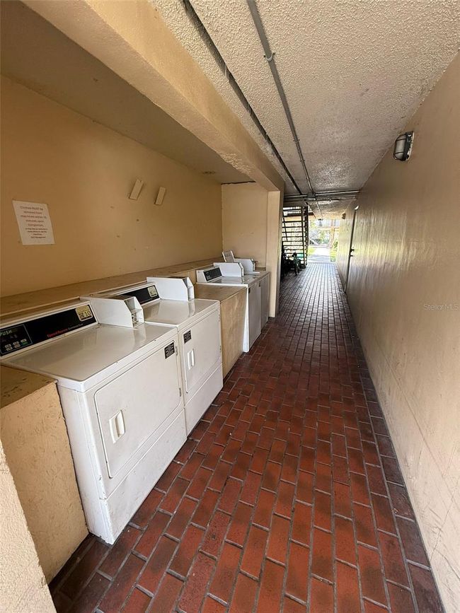 2084 - 7900 S Orange Blossom Trl, Condo with 1 bedrooms, 1 bathrooms and null parking in Orlando FL | Image 12