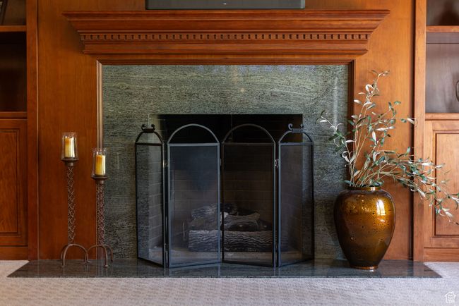 Detailed view of a premium fireplace | Image 24