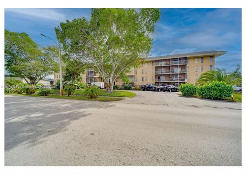apt-312-4848 Nw 24th Ct, Lauderdale Lakes, FL, 33313-3323 | Card Image
