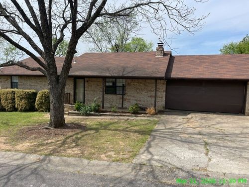 1325 Northwoods Dr, Alma, AR, 72921-4672 | Card Image