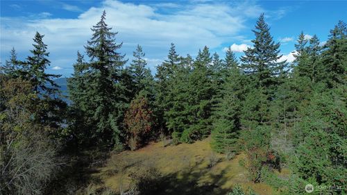 7701 NHN Cascade Loop, Anacortes, WA, 98221 | Card Image