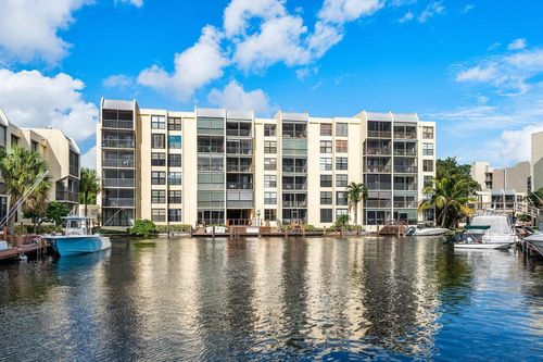 unit-106-9 Royal Palm Way, Boca Raton, FL, 33432-7831 | Card Image