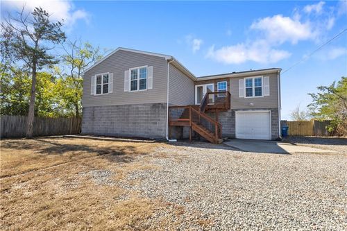 174 Messick Road, Poquoson, VA, 23662 | Card Image