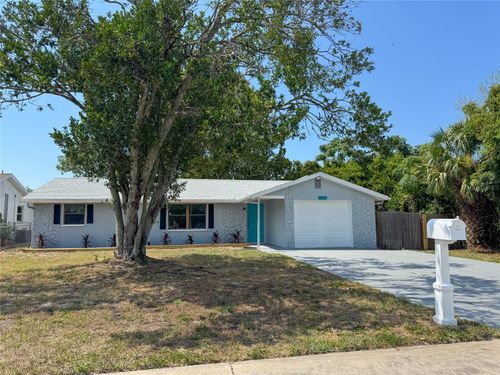 8927 Roble Way, PORT RICHEY, FL, 34668-5237 | Card Image