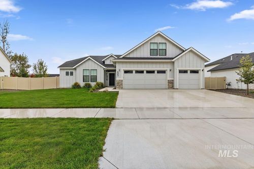 4067 N Skyros Way, Meridian, ID, 83646-8709 | Card Image
