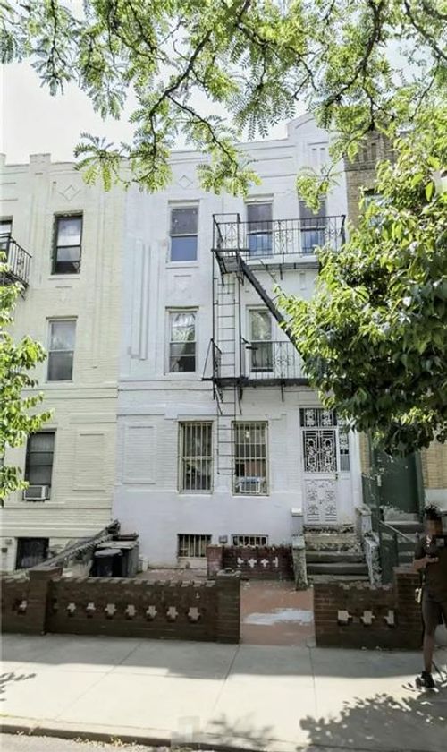 730 59th St, Brooklyn, NY, 11220-3985 | Card Image