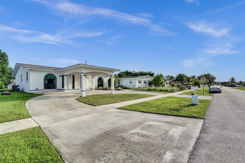 12350 Sw 190th Street, Miami, FL, 33177 | Card Image