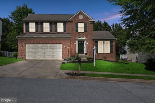 909 Kingsbridge Ter, MOUNT AIRY, MD, 21771-5660 | Card Image