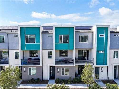 1993 Strata St, Chula Vista, CA, 91915-3302 | Card Image