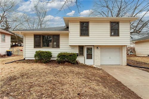 9407 Palmer Ave, Kansas City, MO, 64138-4236 | Card Image