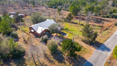 278 Porter Rd, Bastrop, TX, 78602-5662 | Card Image