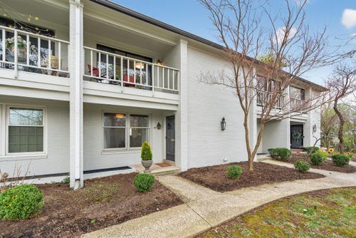 47-395 Redding Rd, Lexington, KY, 40517-2369 | Card Image