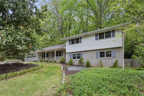 205 Glencourtney Dr, Sandy Springs, GA, 30328-1267 | Card Image