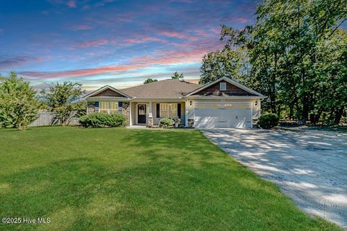 1210 Pee Dee Rd, Aberdeen, NC, 28315-3700 | Card Image