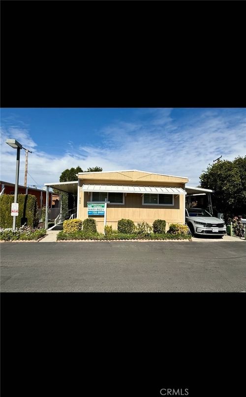 560-20401 Soledad Canyon, Canyon Country, CA, 91351 | Card Image