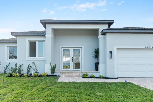 10071 Kingsville Dr, PORT CHARLOTTE, FL, 33981-4067 | Card Image