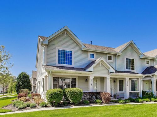 538 Blue Springs Dr, Fox Lake, IL, 60020-2112 | Card Image