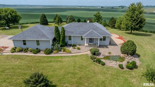 3794 170th St, Bryant, IA, 52727-9614 | Card Image