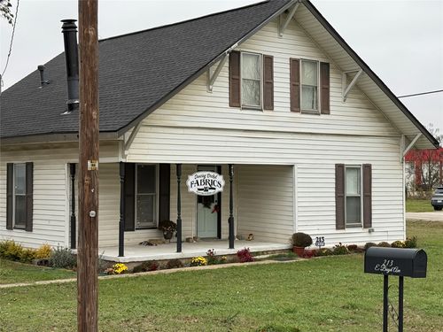 213 E Boyd Ave, Boyd, TX, 76023-3021 | Card Image