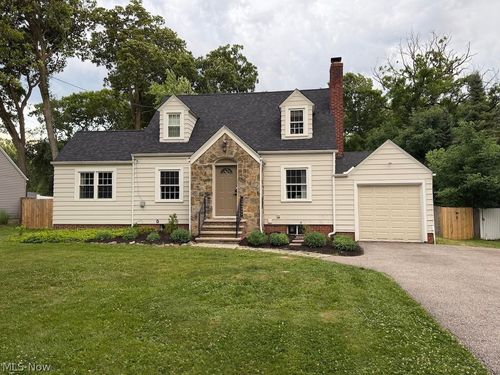 2350 Hillside Rd, Seven Hills, OH, 44131-4421 | Card Image