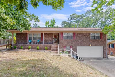 3909 Mission Oaks Drive, House other with 3 bedrooms, 2 bathrooms and null parking in Chattanooga TN | Image 1