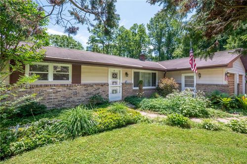 5311 Macungie Mountain Rd, Macungie, PA, 18062-9112 | Card Image