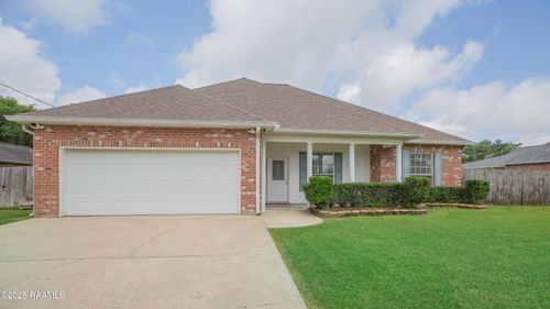 2116 George Dr, Opelousas, LA, 70570-6902 | Card Image
