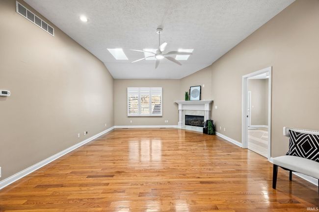 1733 Mill Pond Ln, Condo with 3 bedrooms, 2 bathrooms and null parking in Lafayette IN | Image 16