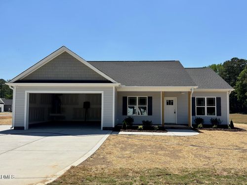 102 Lynn Ln, Selma, NC, 27576-6489 | Card Image