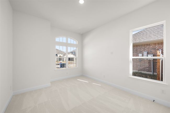 1005 Blue Mist Ct, House other with 4 bedrooms, 3 bathrooms and null parking in Justin TX | Image 8